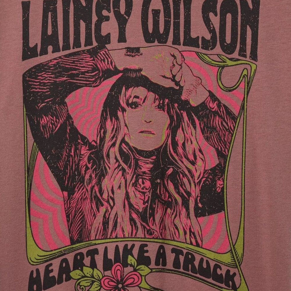 Torrid Lainey Wilson Classic Fit Cotton Crew Tee Size 2 - Picture 2 of 5